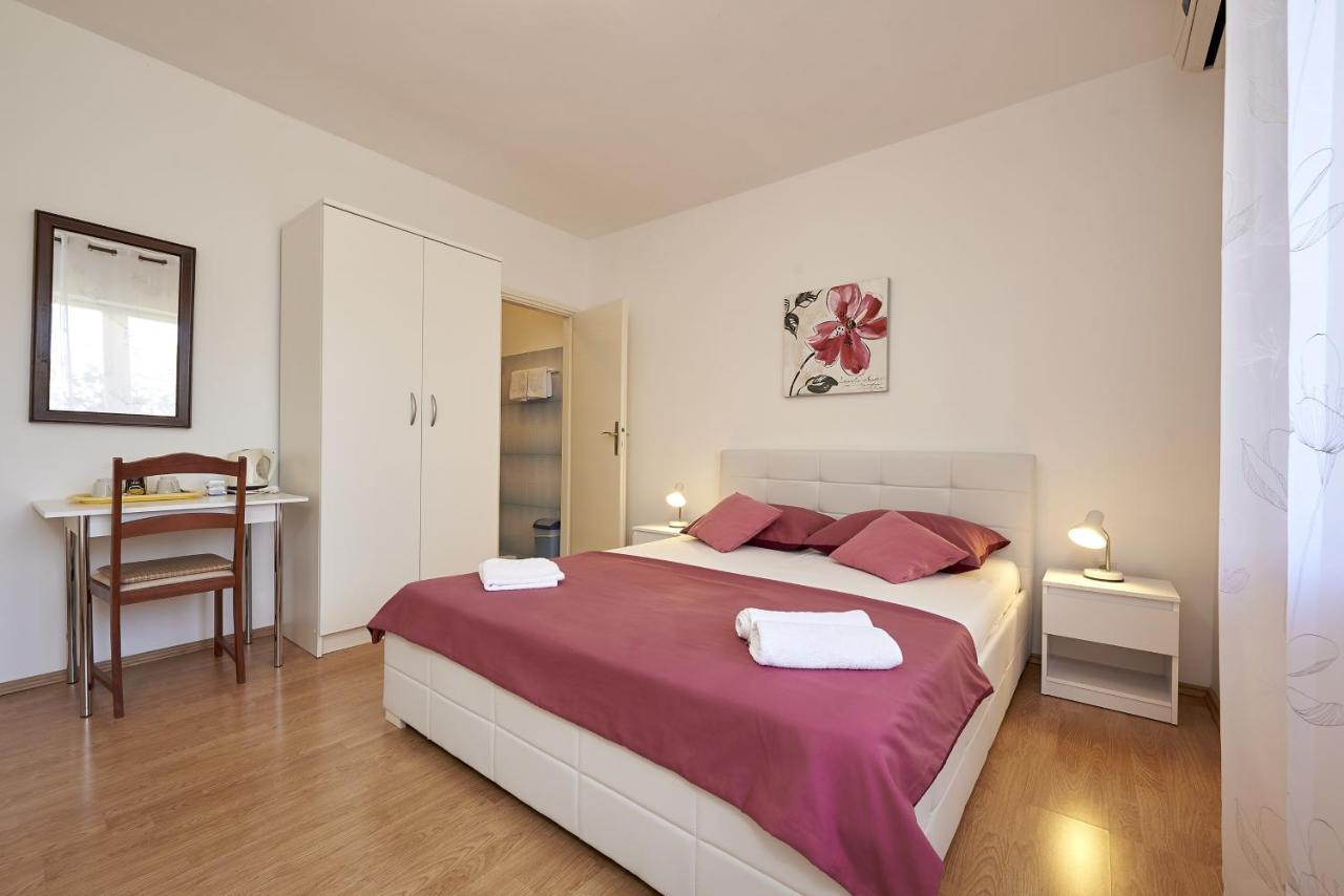 Triple Room Trogir 13102B 外观 照片